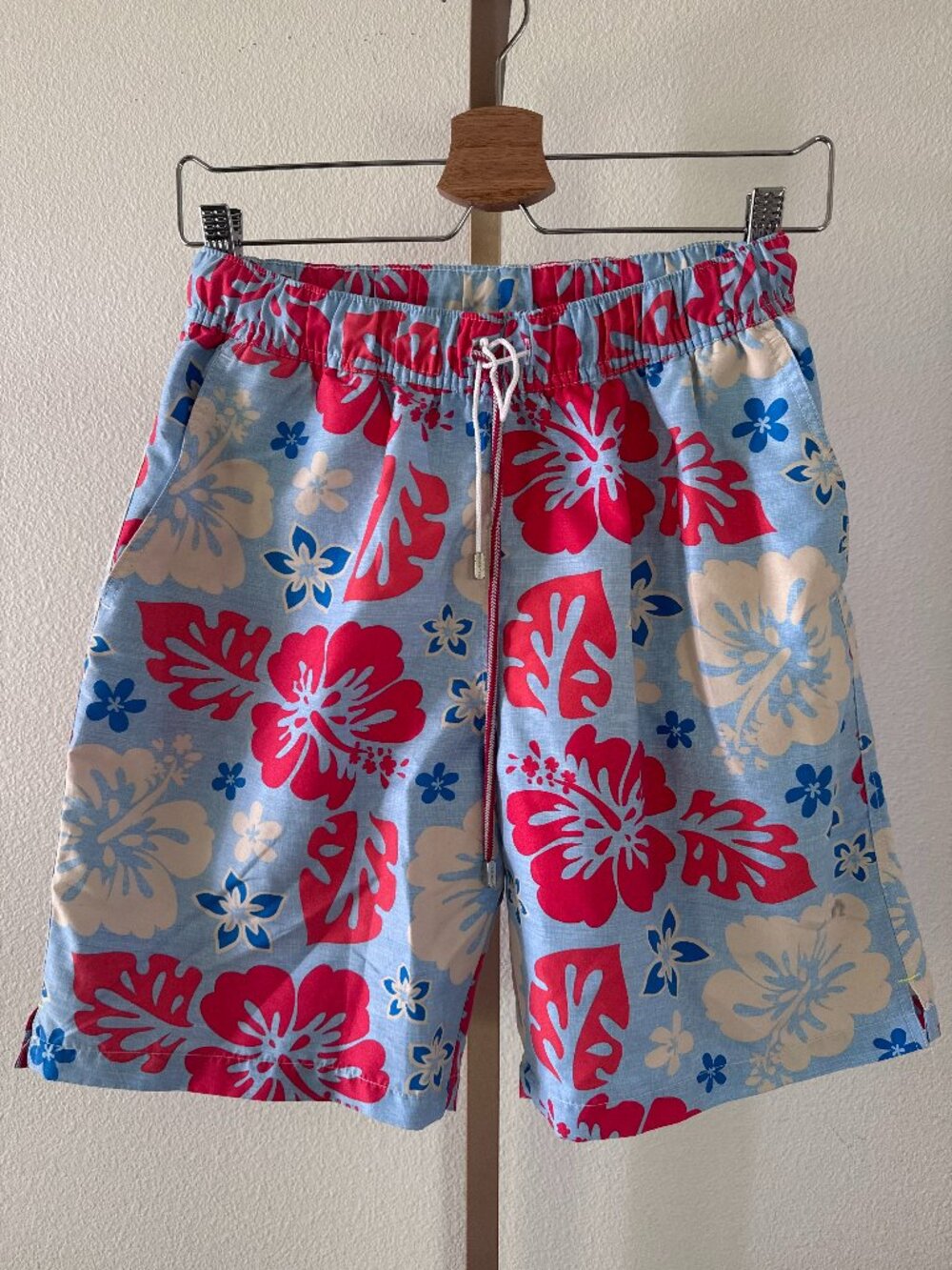 Peter Millar Seaside Harbour Swim Trunks Small Red White Blue Hibiscus Luxury